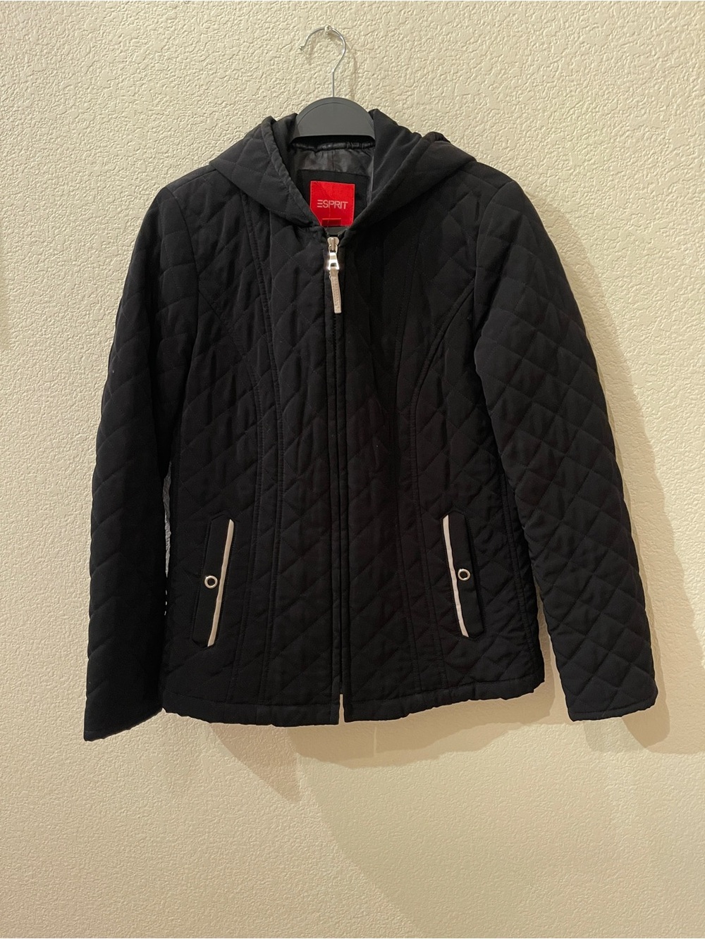 Esprit Black Quilted Hooded Women’s Jacket